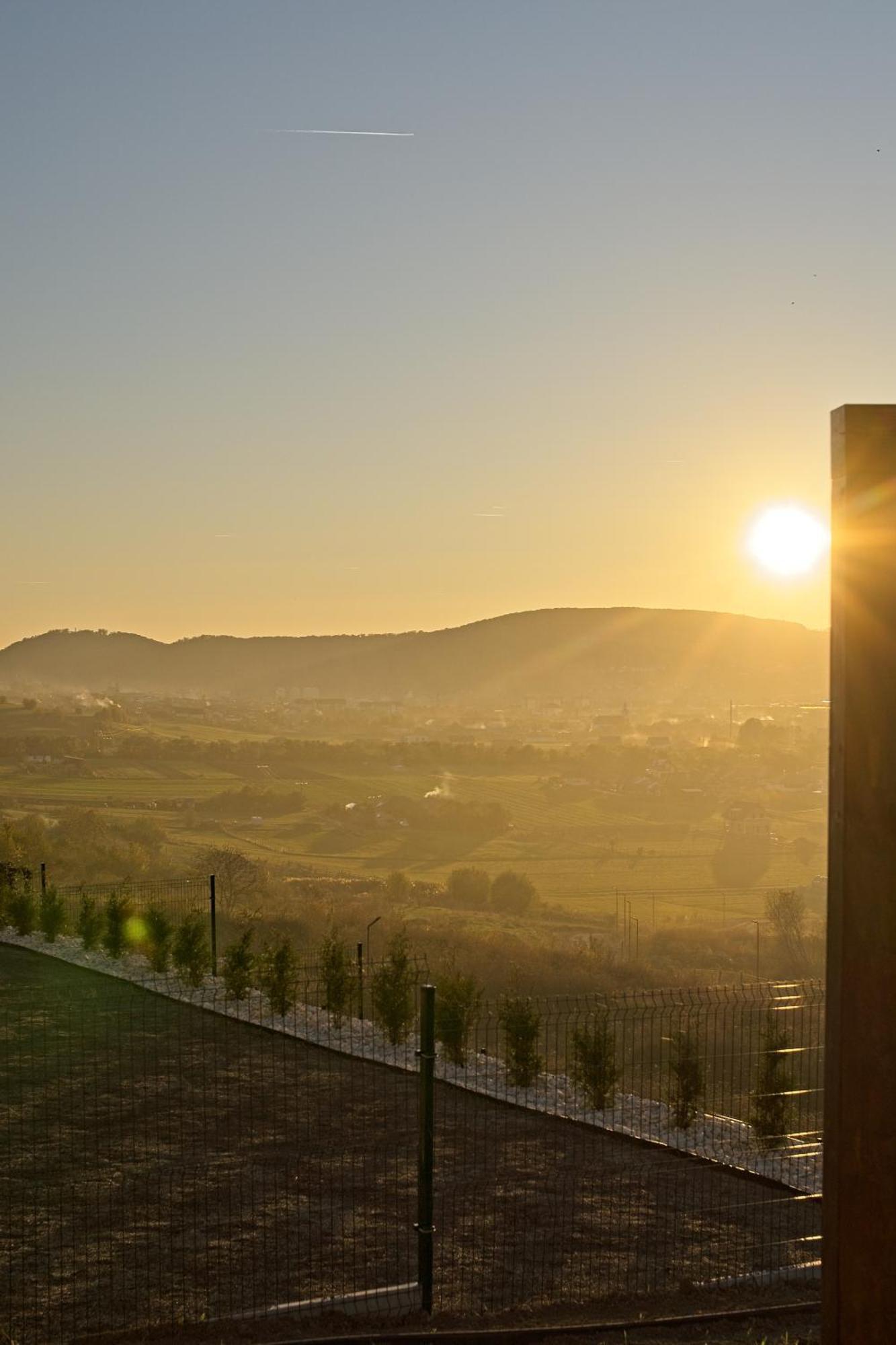 Sunset Hills Transylvania โอดอร์เฮอู เซกุยเอสก์ ภายนอก รูปภาพ